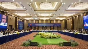 Hội trường rộng lớn