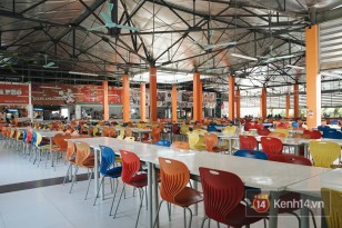 Canteen đông đúc là điểm dừng chân của các bạn sinh viên