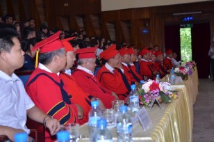 Cán bộ giảng viên của trường