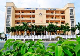 Khuôn viên của trường