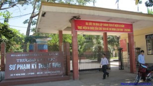 Toàn cảnh ngôi trường