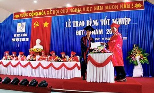 Lễ tốt nghiệp UDN