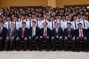 Cán bộ giảng viên của trường