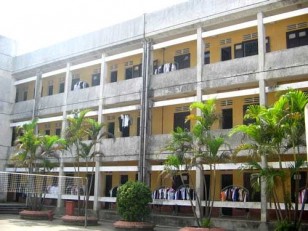 Khu kí túc xá