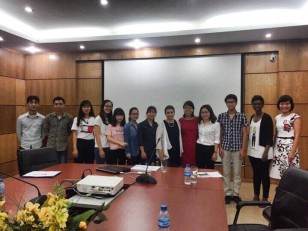 Các bạn sinh viên của trường