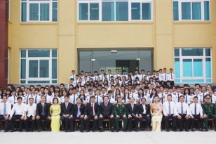 Cán bộ giảng viên của trường