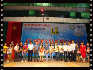 Cán bộ giảng viên của trường