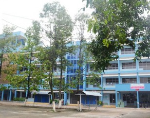 Hội trường rộng lớn