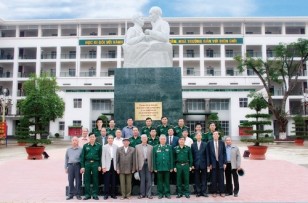 Các thế hệ lãnh đạo Học Viện Biên Phòng