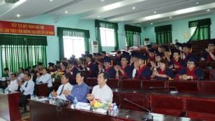 Hội trường rộng lớn