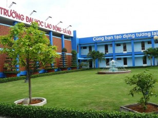 Khuôn viên của trường