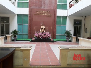 Khuôn viên của trường