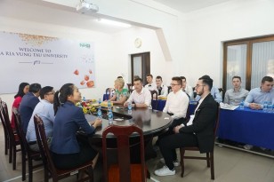 Cán bộ giảng viên của trường