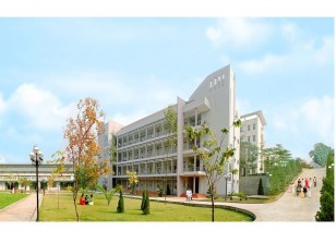 Một góc sân trường tại khu A