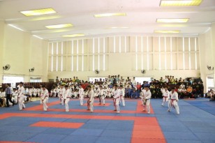 Nhà thể chất đa năng
