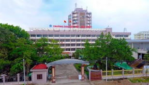 Toàn cảnh ngôi trường